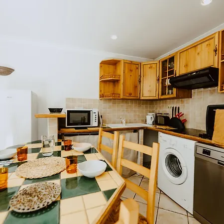 Aparthotel Domaine Des Bains 3*