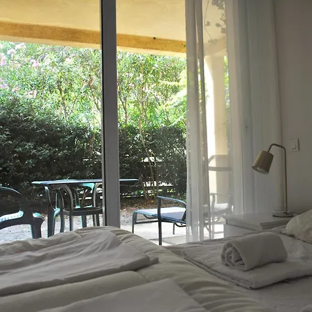 Aparthotel Domaine Des Bains Vals-les-Bains