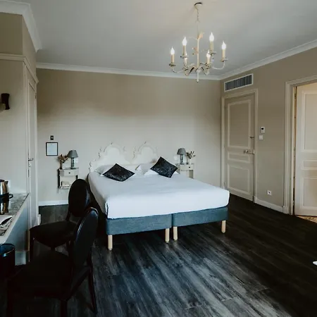 Grand Des Bains Apart Otel 3*