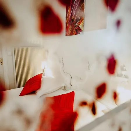 Apart Otel Grand Des Bains 3*